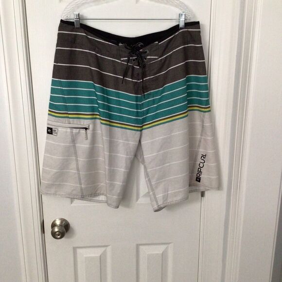 Rip Curl Gray and Green Board Shorts Quick-Dry Swimwear - Picture 1 of 9